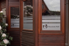 Sichtschtutz-aus-satinierter-Folie